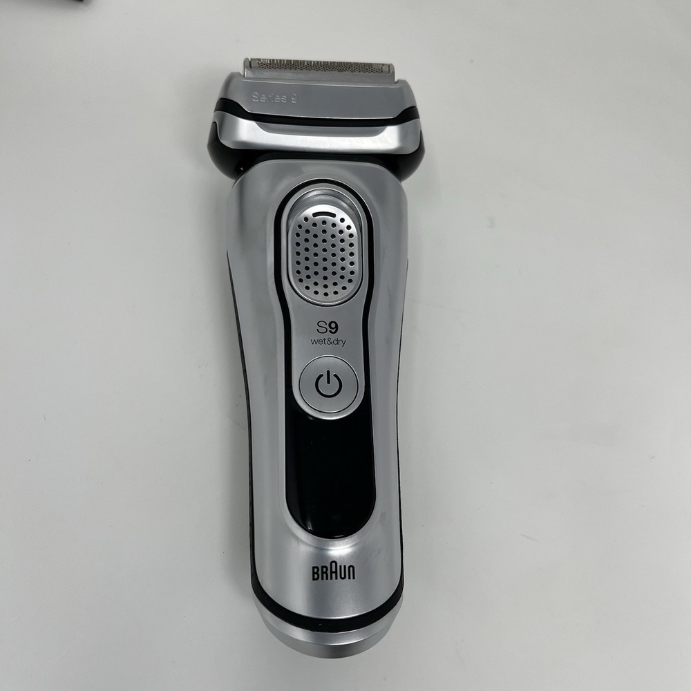 Braun Series 9 S9 Wet & Dry Electric Foil Shaver Silver w/ OEM Charger TESTED - Picture 2 of 9